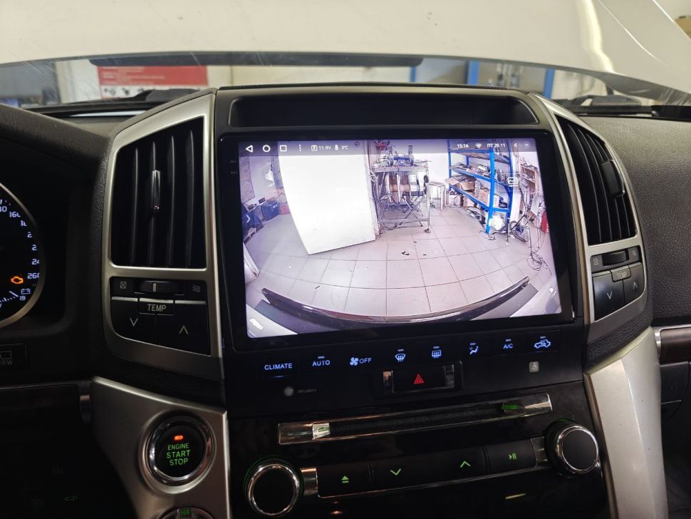 Переходная рамка Toyota Land Cruiser 200 (2007-2015) F3 Тип-C (10")