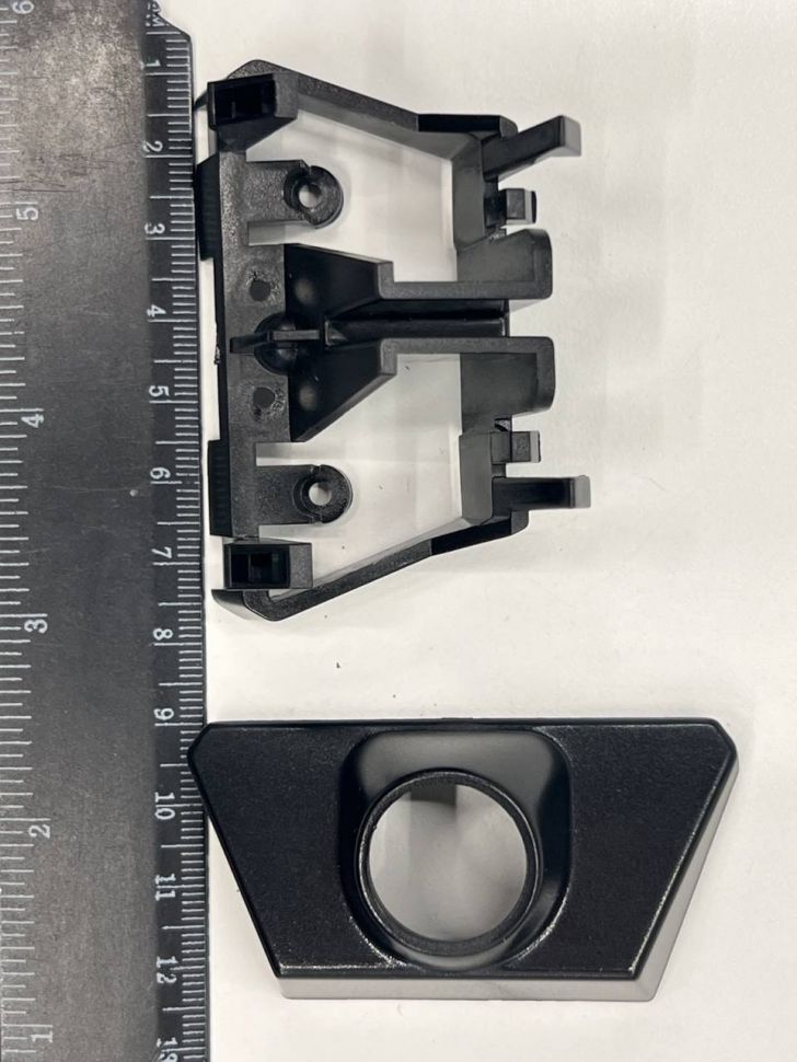 Адаптер под переднию камеру в логотип Toyota Land Cruiser 2012-2015