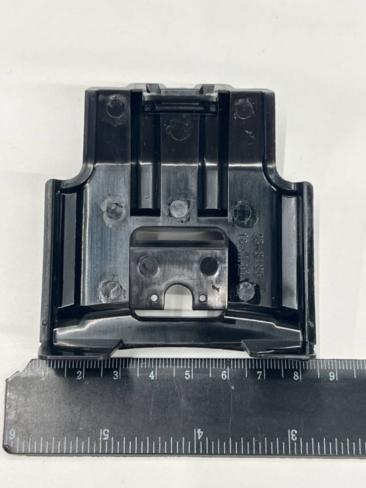 Адаптер под переднию камеру в решетку радиатора Toyota Land Cruiser Prado 2017+