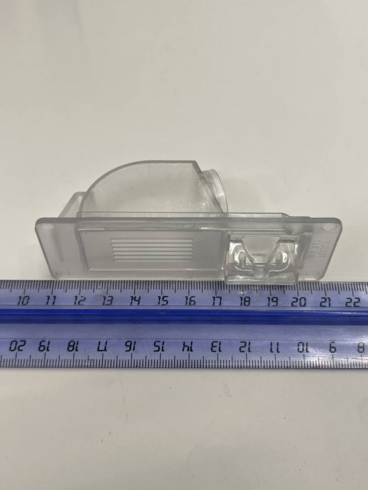 Адаптер под заднюю камеру в подсветку номера Skoda Rapid, VW Jetta 2013 +