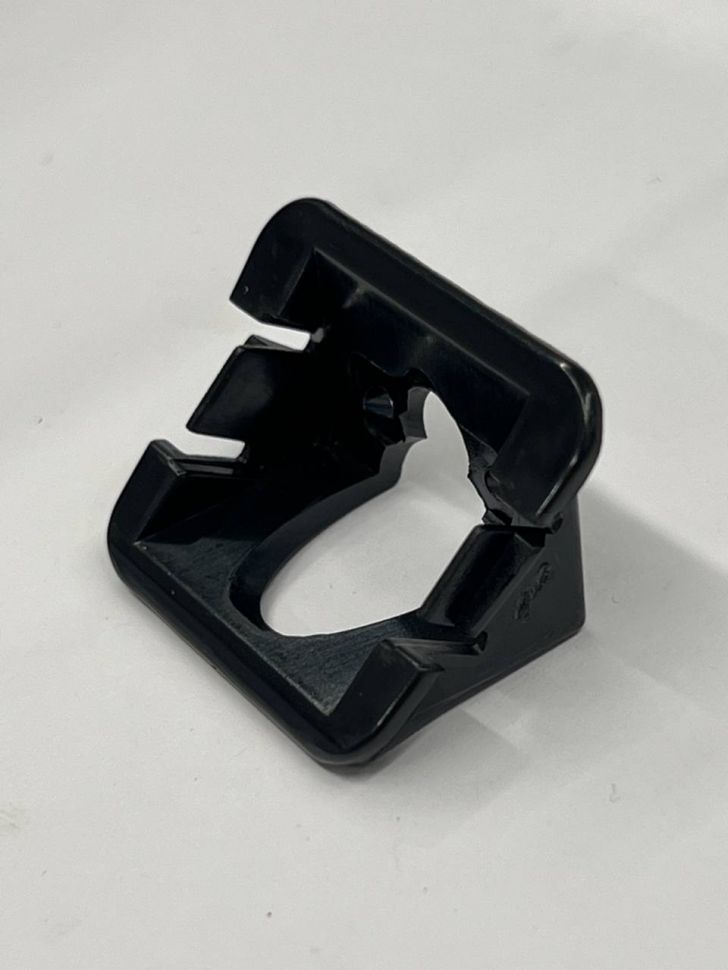 Адаптер под заднюю камеру в штатную заглушку Toyota Camry (2009-2011)